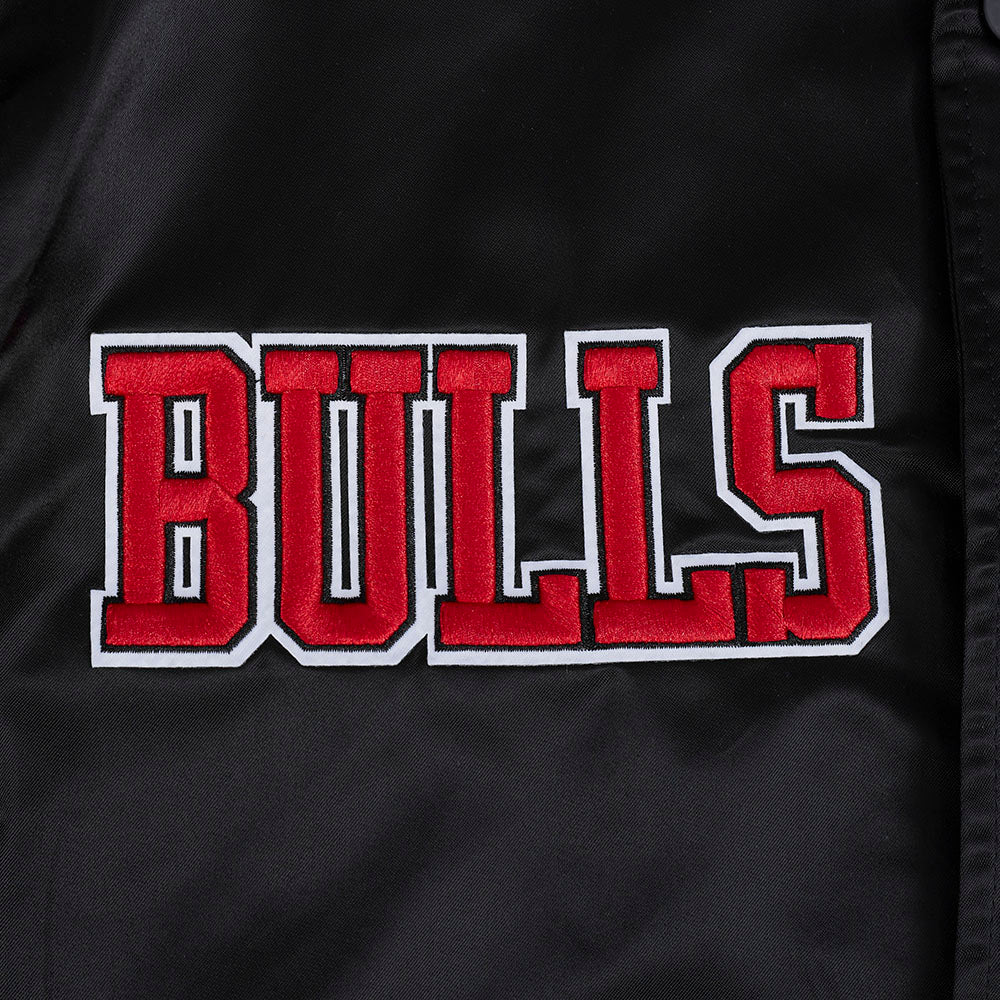 NBA CHICAGO BULLS SOUVENIR BLOUSON EN SATIN POUR HOMME (NOIR)