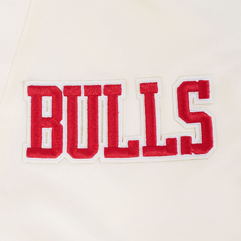 NBA CHICAGO BULLS BEST OF MEN'S RIB SATIN JACKET (EGGSHELL/ RED)