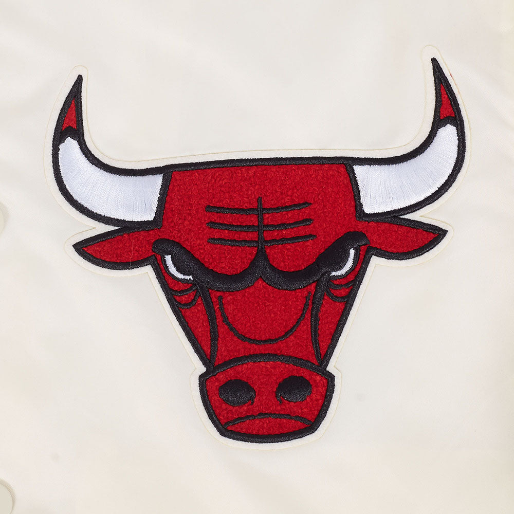 NBA CHICAGO BULLS BEST OF MEN'S RIB SATIN JACKET (EGGSHELL/ RED)