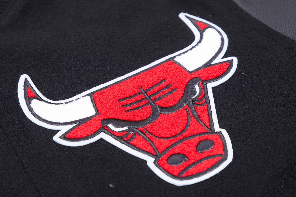 NBA CHICAGO BULLS CLASSIC WOOL MEN'S VARSITY JACKET (BLACK)