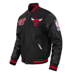 NBA CHICAGO BULLS ON TOP MEN'S COAT (BLACK/RED/BLACK)