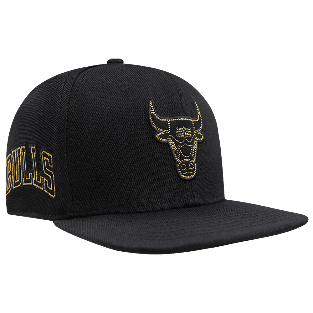 NBA CHICAGO BULLS BLACK & GOLD WOOL SNAPBACK HAT (BLACK)