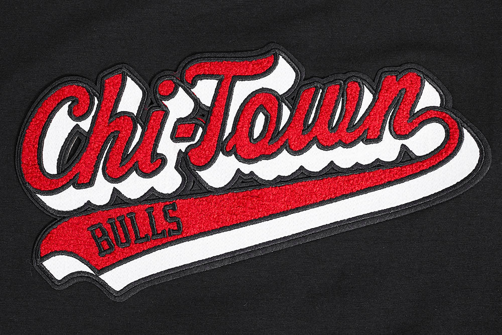 NBA CHICAGO BULLS SCRIPT TAIL T-SHIRT EN JERSEY SIMPLE À COUPE CARRÉE POUR FEMME (NOIR)