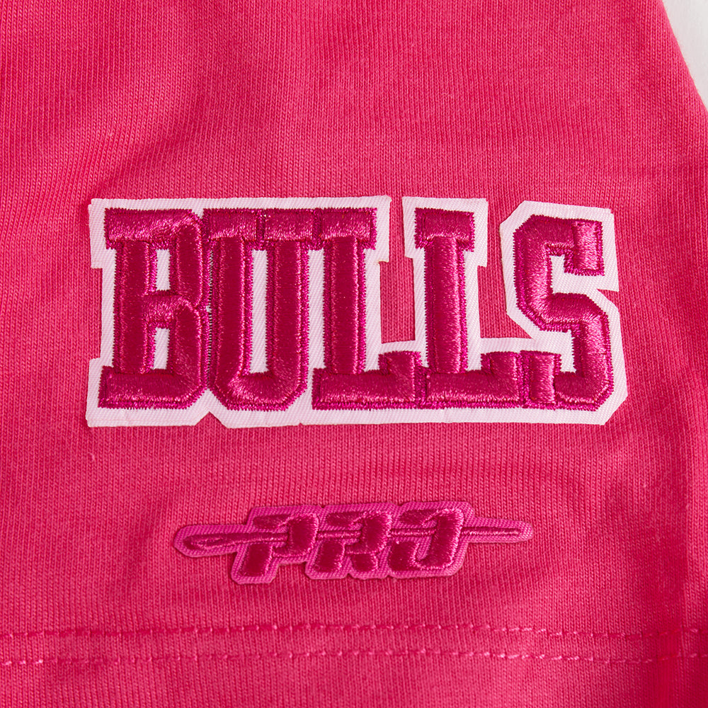 NBA CHICAGO BULLS T-SHIRT TRIPLE ROSE À MANCHES COURTES ET À COUPE AJUSTÉE POUR FILLE JUNIOR (VIOLET BETTERAVE)
