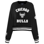 NBA CHICAGO BULLS PEARLS WOMEN'S RIB FLEECE CREWNECK (BLACK)