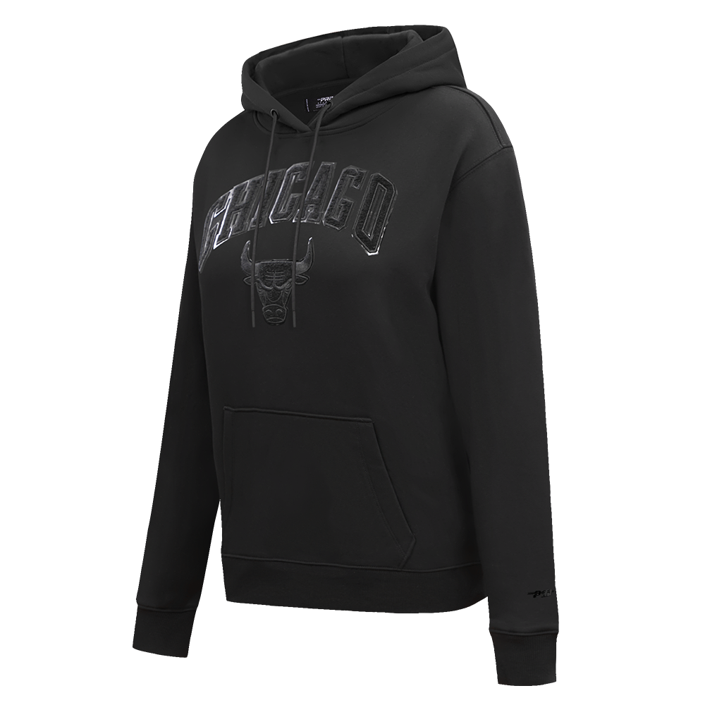 NBA CHICAGO BULLS TRIPLE BLACK WOMEN'S PULLOVER HOODIE (TRIPLE BLACK)