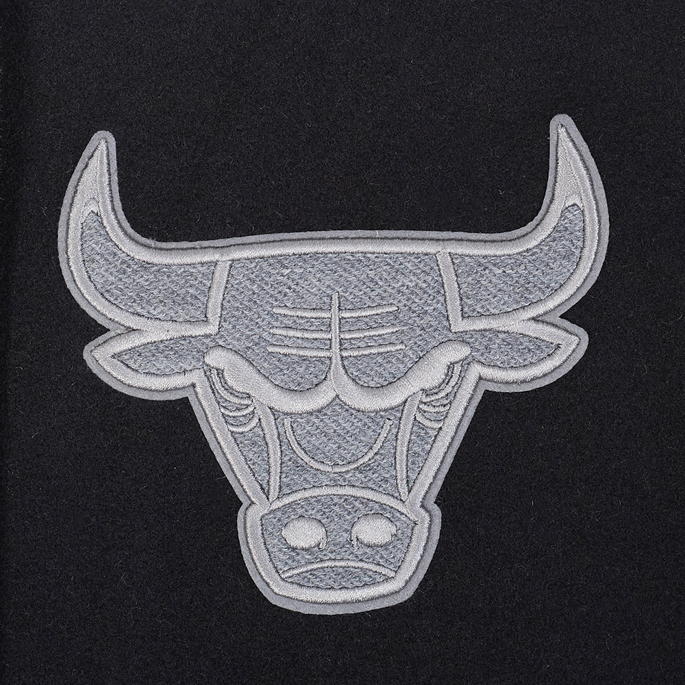 NBA CHICAGO BULLS REVERSE FRENCH TERRY WOMEN'S WOOL VARSITY JACKET (BLACK/GRAY/EGGSHELL)