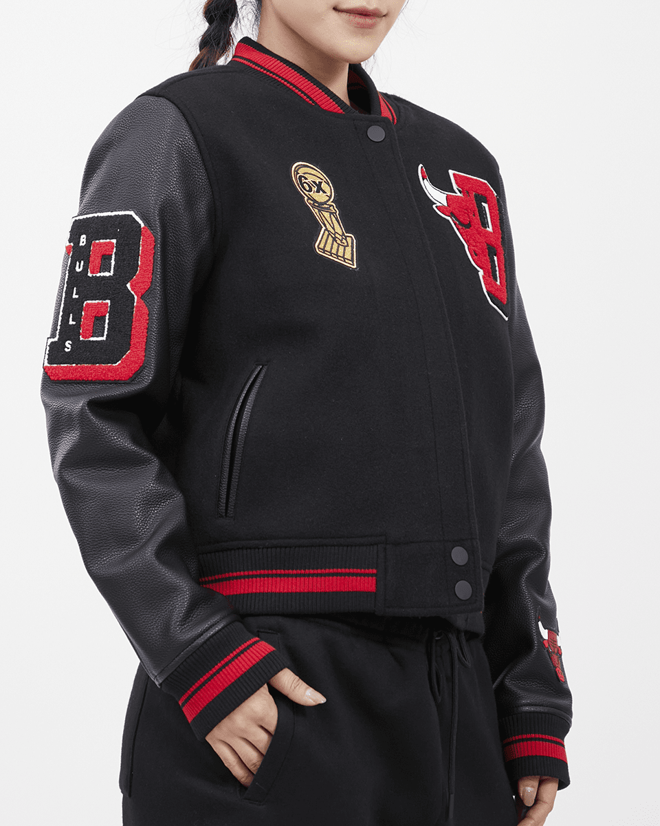 NBA CHICAGO BULLS MASHUP WOOL WOMEN'S VARSITY JACKET (BLACK/RED/BLACK)