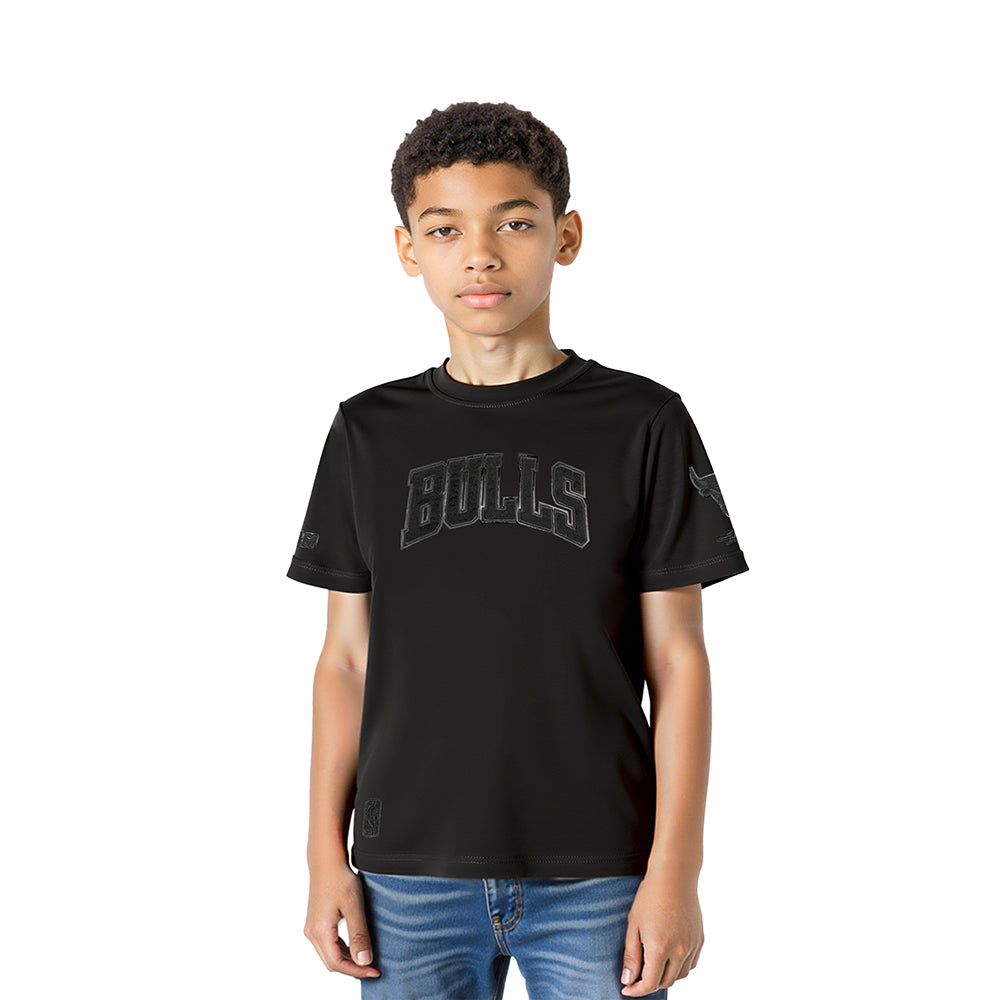 NBA CHICAGO BULLS TRIPLE BLACK LITTLE BOY'S SHORT SLEEVE TEE (BLACK)