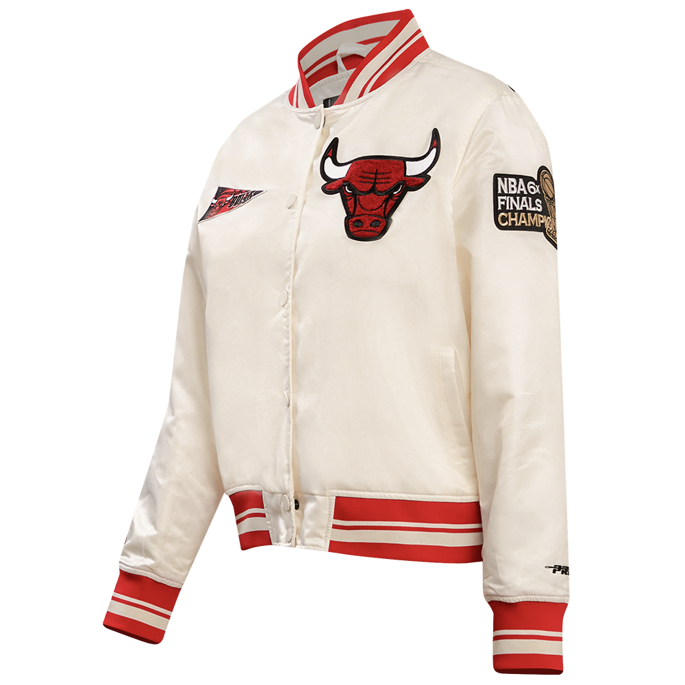 NBA CHICAGO BULLS RETRO CLASSIC WOMEN'S RIB SATIN JACKET (EGGSHELL/ RED)