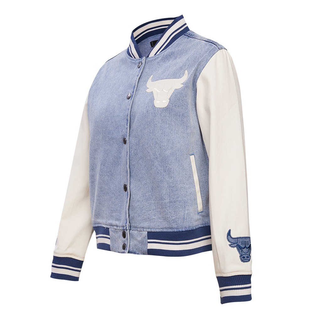 NBA CHICAGO BULLS VARSITY BLUES WOMEN'S DENIM VARSITY JACKET (DENIM/LINEN)