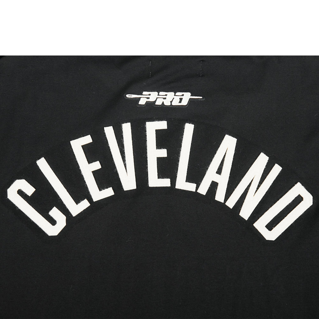 NBA CLEVELAND CAVALIERS MODERN ORIGINALS T-SHIRT EN JERSEY SIMPLE POUR HOMME (NOIR)