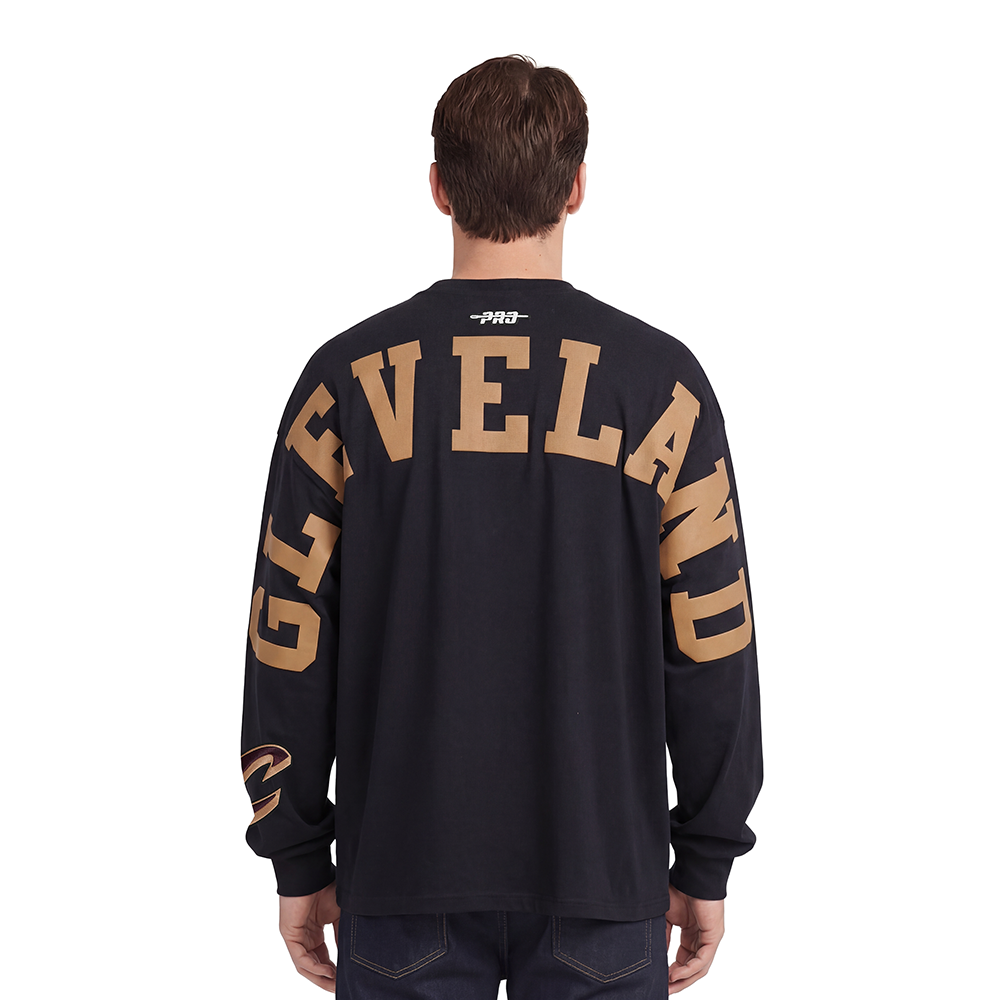 NBA CLEVELAND CAVALIERS WINGSPAN MEN'S DROP SHOULDER LS TEE (BLACK)