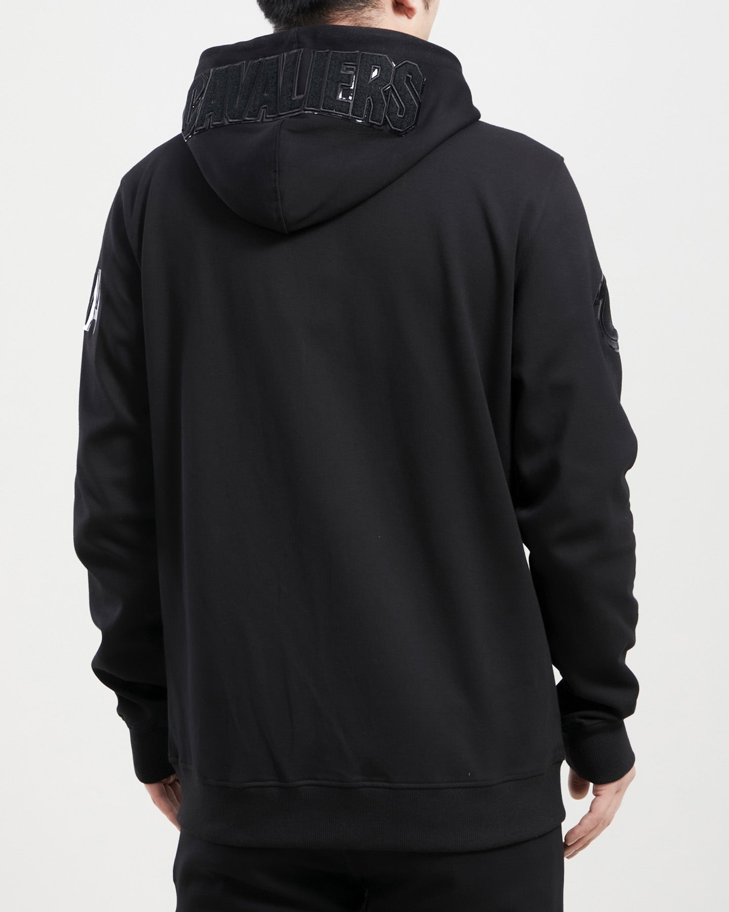 NBA CLEVELAND CAVALIERS TRIPLE BLACK FULL ZIP HOODIE  (TRIPLE BLACK)