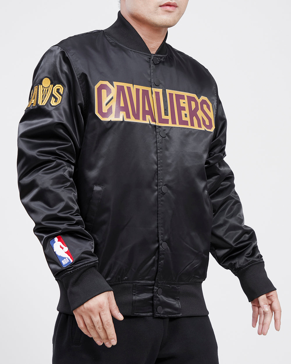NBA CLEVELAND CAVALIERS TEAM BIG LOGO MEN'S SATIN JACKET (BLACK)