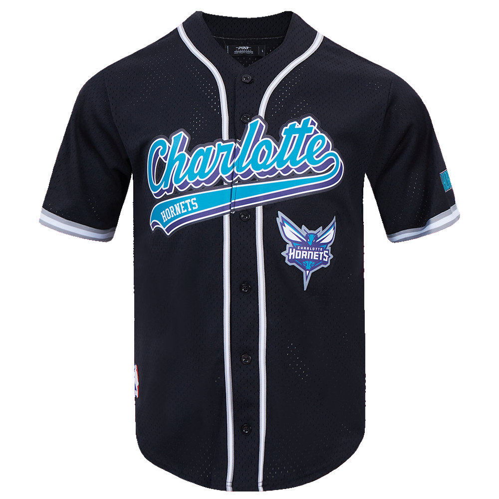 NBA CHARLOTTE HORNETS SCRIPT TAIL CHEMISE BOUTONNÉE EN FILET POUR HOMME (NOIR/GRIS)
