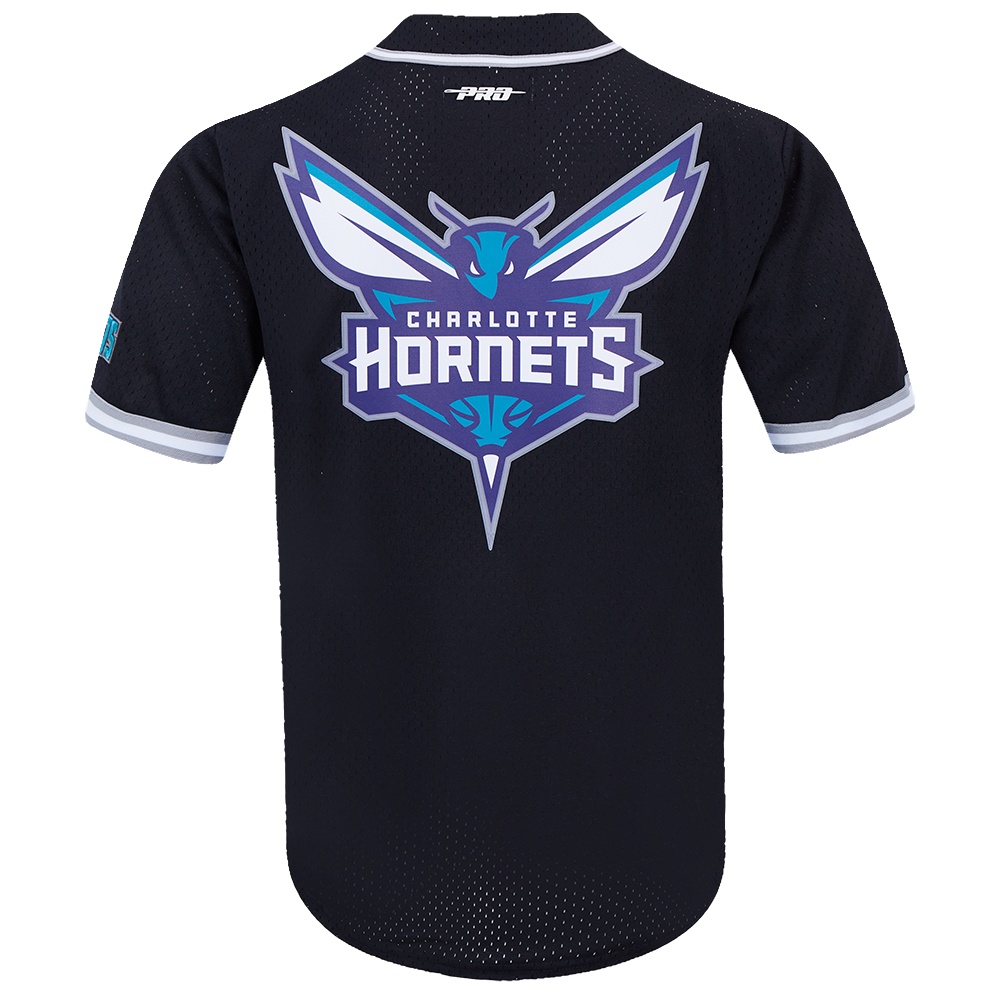 NBA CHARLOTTE HORNETS SCRIPT TAIL CHEMISE BOUTONNÉE EN FILET POUR HOMME (NOIR/GRIS)