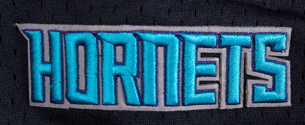 NBA CHARLOTTE HORNETS SCRIPT TAIL MEN'S DOUBLE KNIT 2.0 SHORT (GRAY/BLACK)