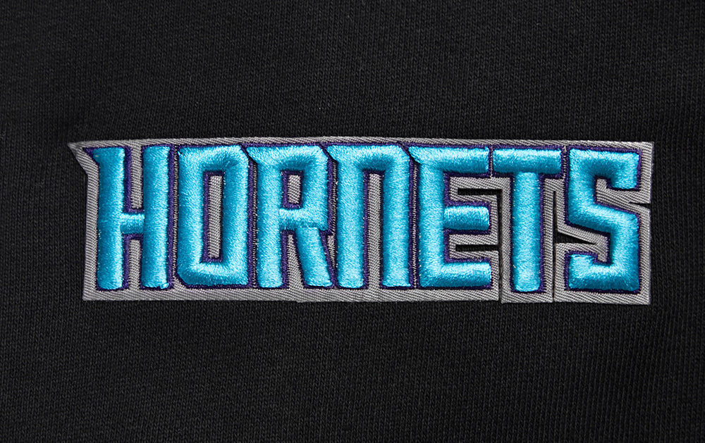 NBA CHARLOTTE HORNETS SCRIPT TAIL CHANDAIL À CAPUCHON EN MOLLETON CÔTELÉ POUR HOMME (NOIR/GRIS)