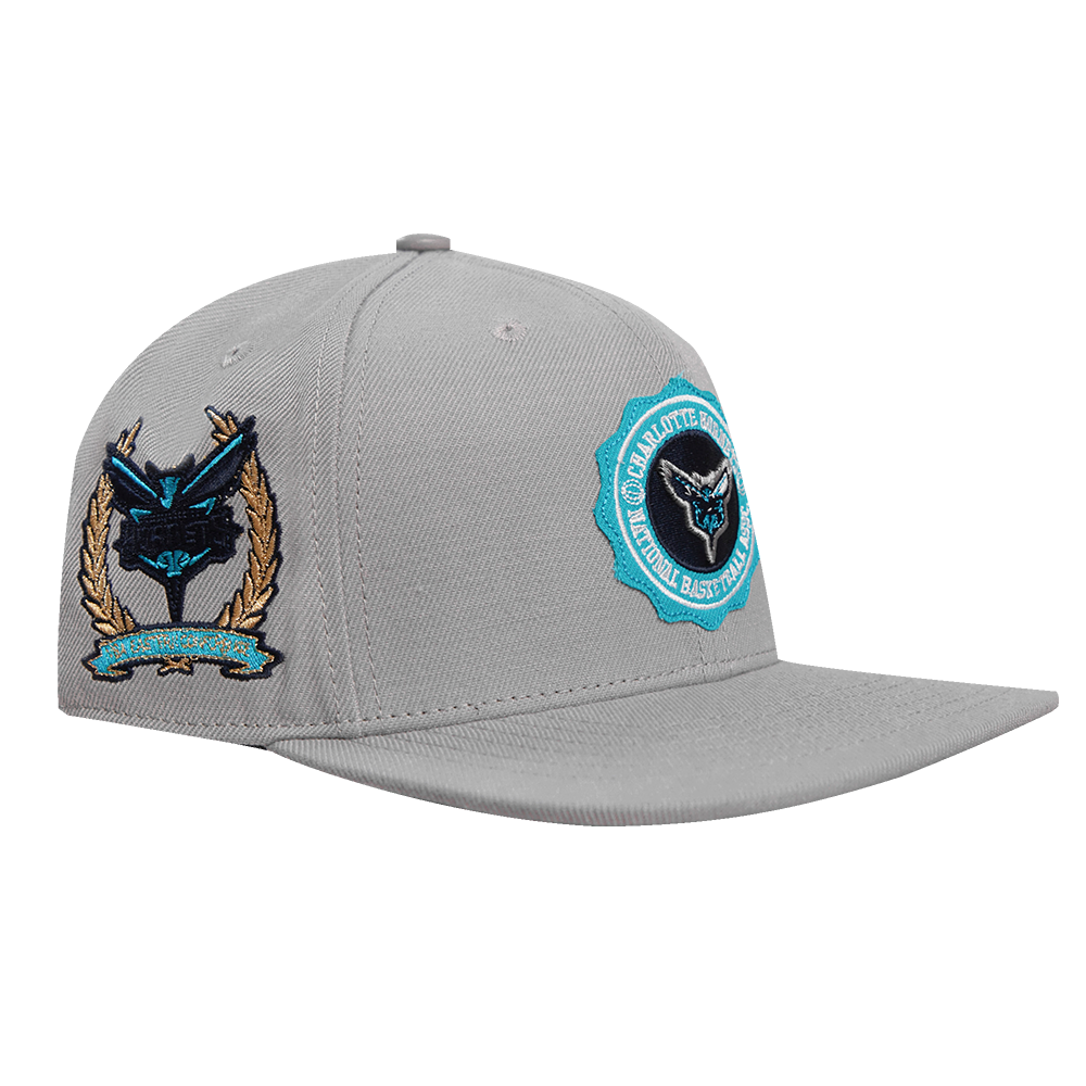 NBA CHARLOTTE HORNETS CREST EMBLEM WOOL SNAPBACK HAT (GRAY)