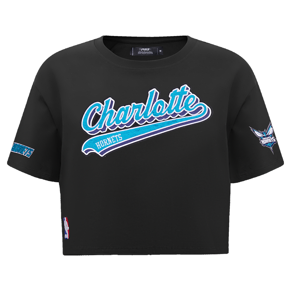 NBA CHARLOTTE HORNETS SCRIPT TAIL T-SHIRT EN JERSEY SIMPLE À COUPE CARRÉE POUR FEMME (NOIR)