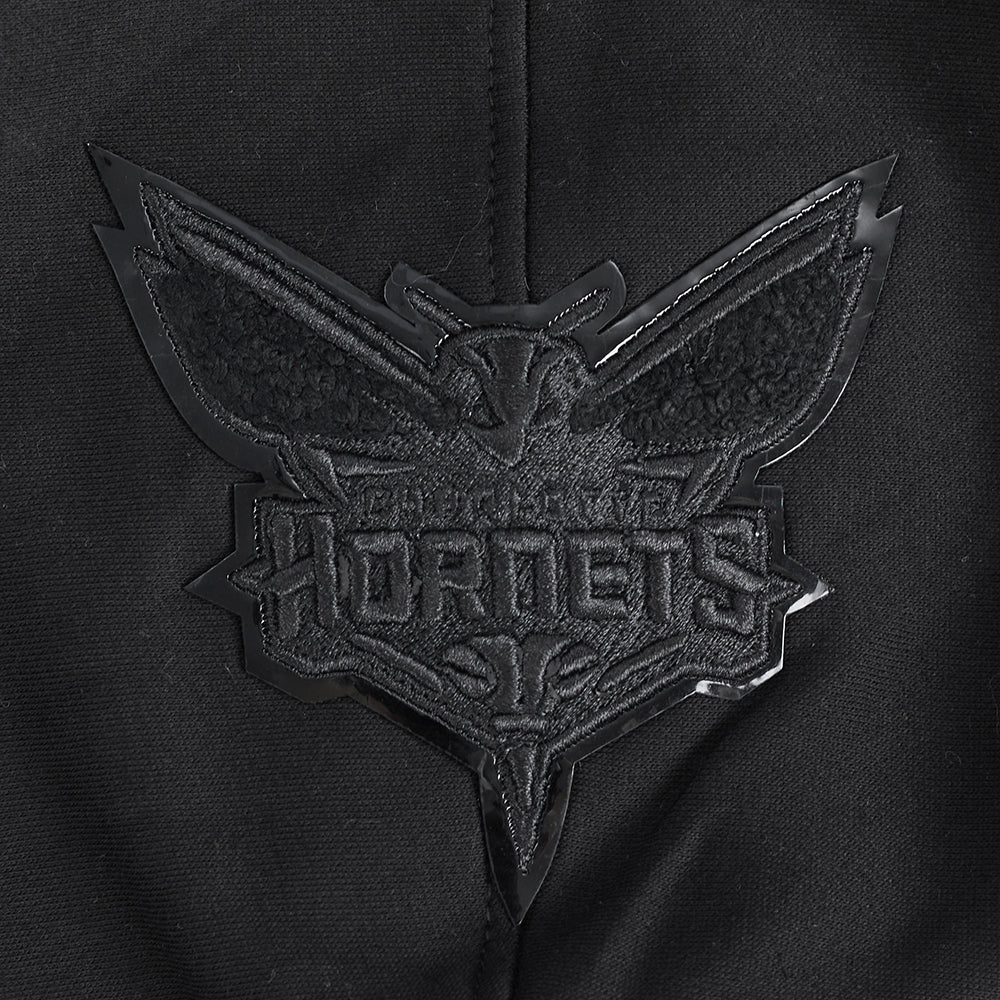 NBA CHARLOTTE HORNETS TRIPLE BLACK CHANDAIL À CAPUCHON EN MOLLETON POUR GARÇON JUNIOR (NOIR)