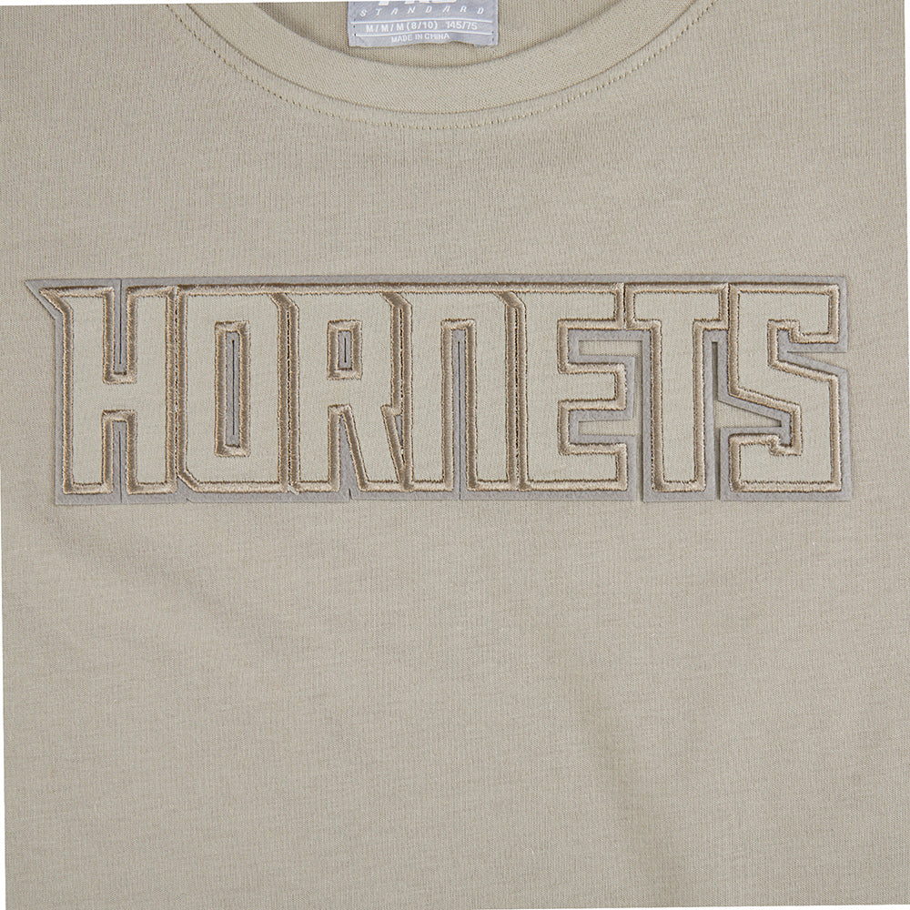 NBA CHARLOTTE HORNETS NEUTRAL BIG GIRL'S SS BOXY TEE (TAUPE)