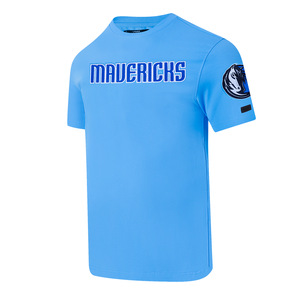NBA DALLAS MAVERICKS CLASSIC CHENILLE SINGLE JERSEY TEE (UNIVERSITY BLUE)