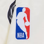 NBA DALLAS MAVERICKS BEST OF BLOUSON EN SATIN À BORDS CÔTELÉS POUR HOMME (COQUILLE D'ŒUF/MARINE MINUIT)