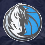 NBA DALLAS MAVERICKS CLASSIC BLOUSON EN SATIN POUR GARÇON JUNIOR (MARINE MINUIT)