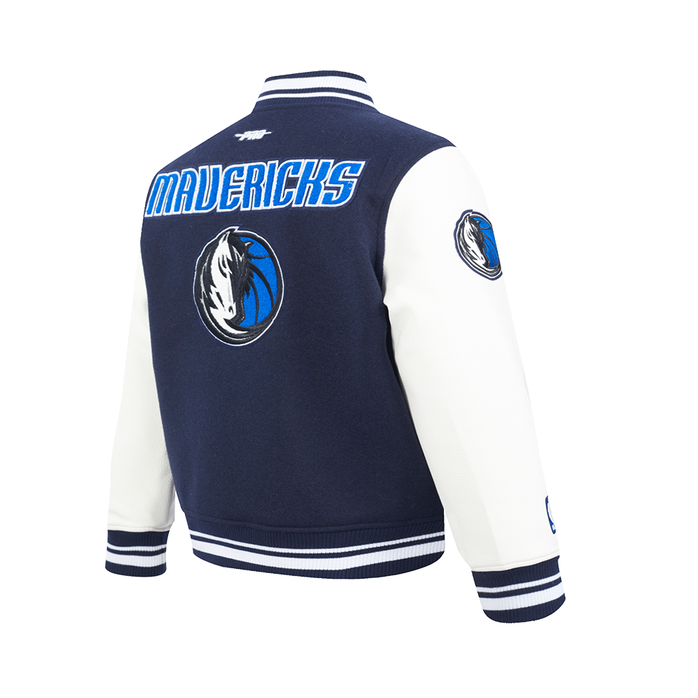 NBA DALLAS MAVERICKS RETRO CLASSIC BLOUSON COLLÉGIAL EN LAINE À BORDS CÔTELÉS POUR GARÇON JUNIOR (MARINE MINUIT/BLANC)