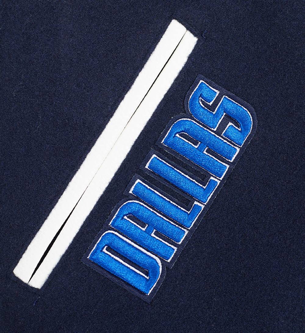 NBA DALLAS MAVERICKS RETRO CLASSIC BLOUSON COLLÉGIAL EN LAINE À BORDS CÔTELÉS POUR GARÇON JUNIOR (MARINE MINUIT/BLANC)