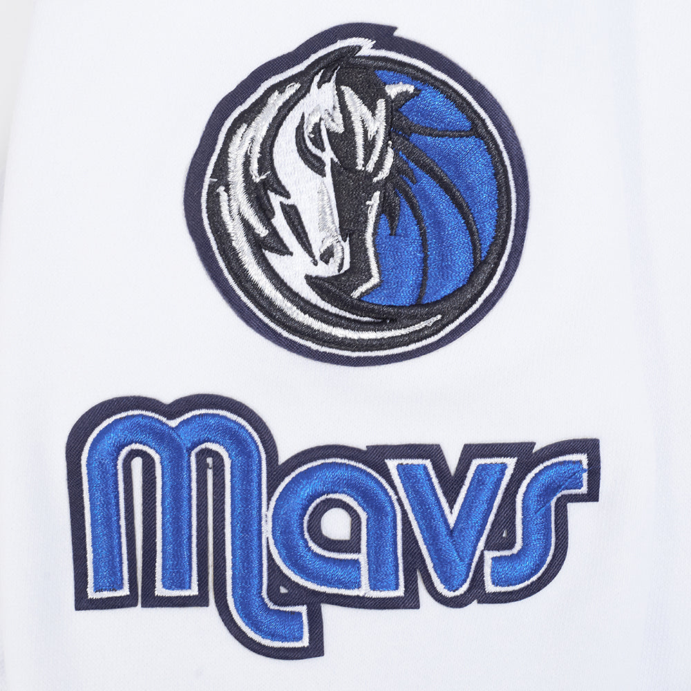 NBA DALLAS MAVERICKS CLASSIC CHANDAIL À CAPUCHON COURT EN MOLLETON POUR FEMME (BLANC)