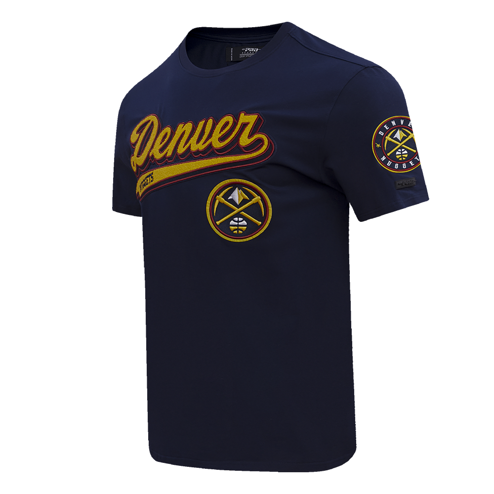 NBA DENVER NUGGETS SCRIPT TAIL T-SHIRT POUR HOMME (MARINE MINUIT)