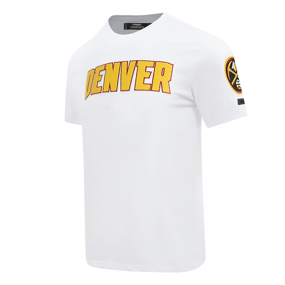 NBA DENVER NUGGETS CLASSIC CHENILLE T-SHIRT POUR HOMME (BLANC)