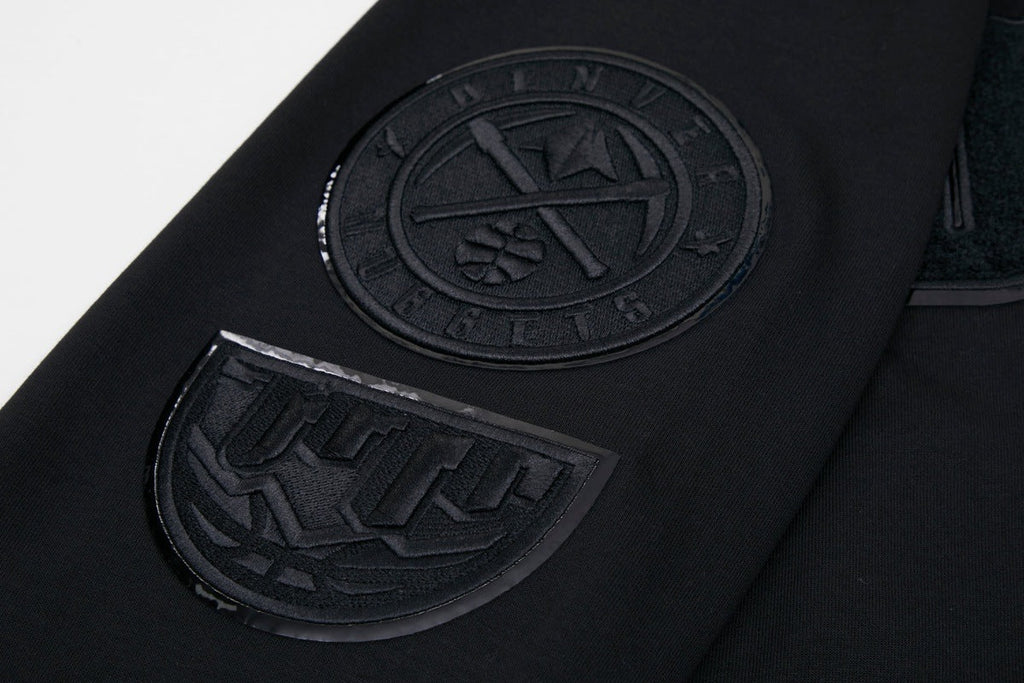 NBA DENVER NUGGETS TRIPLE BLACK CHANDAIL À CAPUCHON POUR HOMME (TRIPLE NOIR)