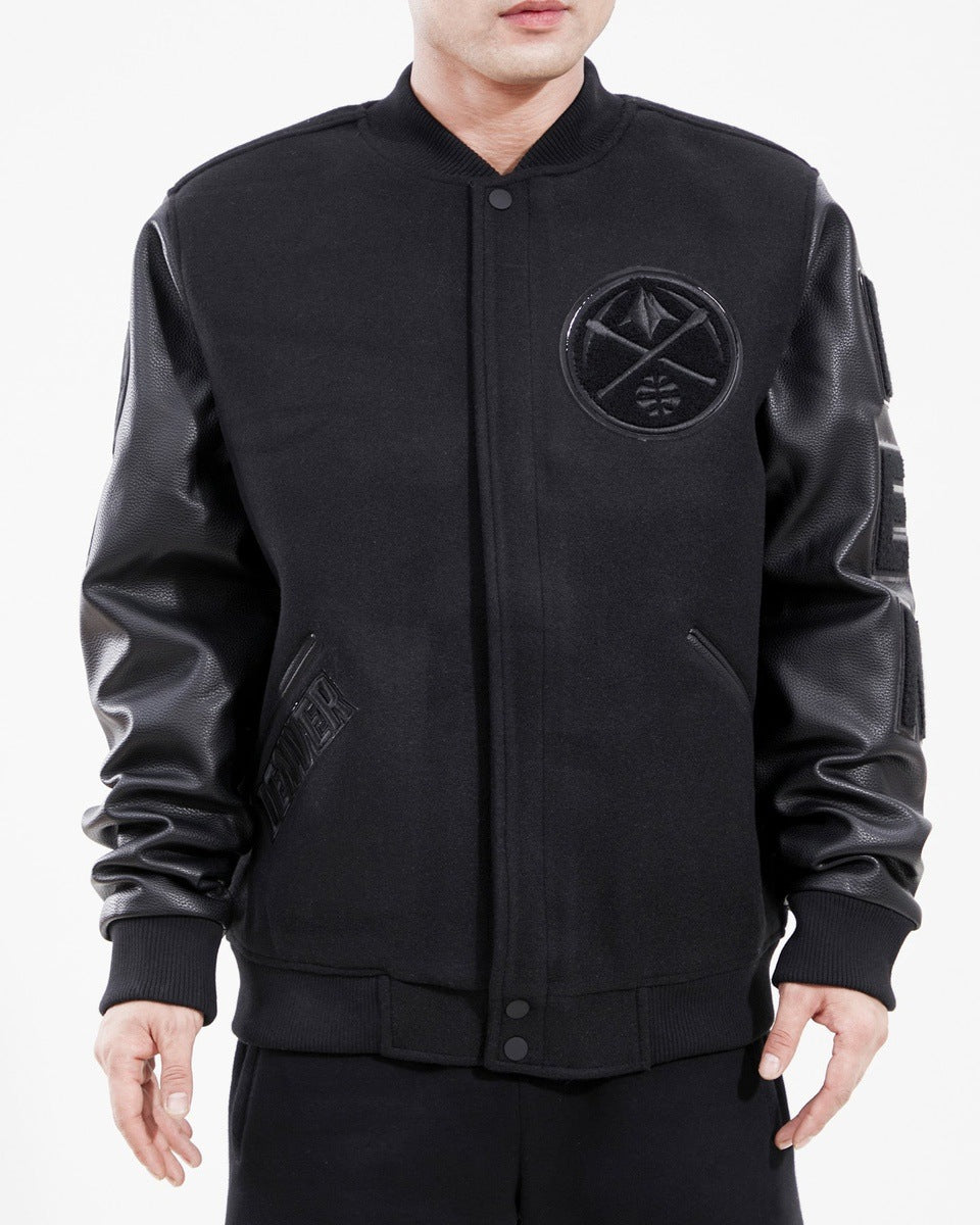 NBA DENVER NUGGETS CLASSIC 3BK BLOUSON COLLÉGIAL POUR HOMME (TRIPLE NOIR)