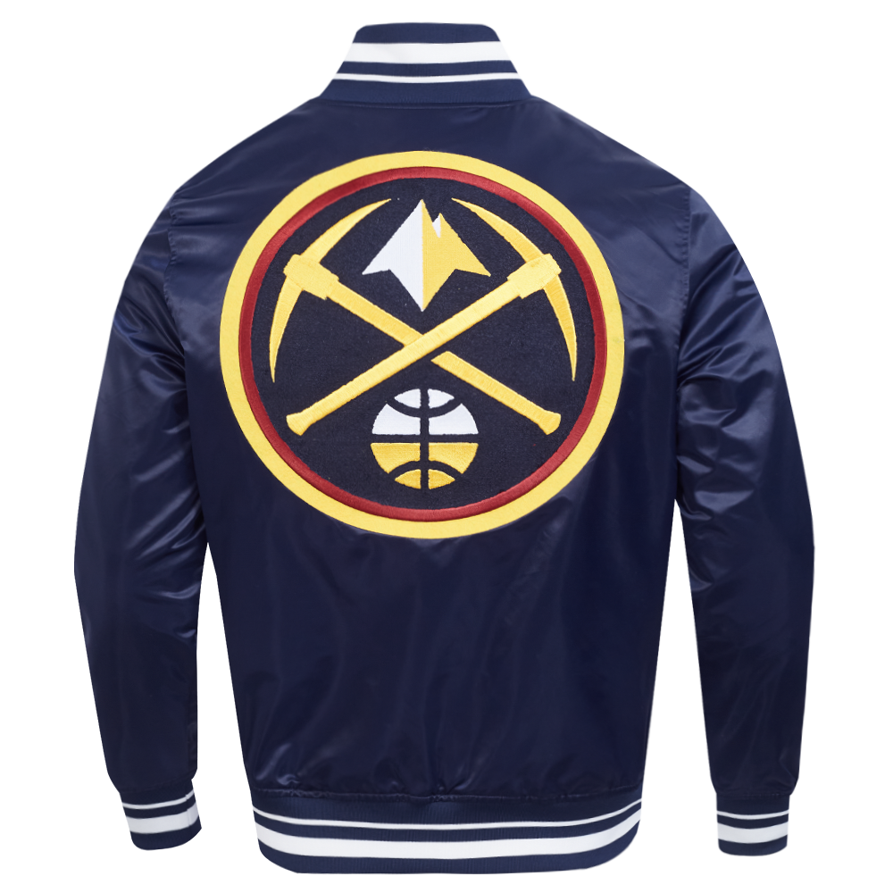 NBA DENVER NUGGETS RETRO CLASSIC BLOUSON EN SATIN À BORDS CÔTELÉS POUR HOMME (MARINE MINUIT)