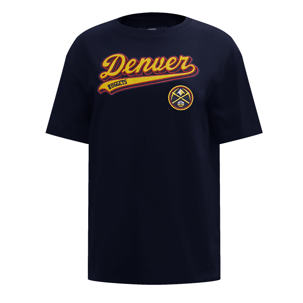 NBA DENVER NUGGETS SCRIPT TAIL T-SHIRT DE COUPE BOYFRIEND POUR FEMME (MARINE MINUIT)