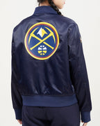 NBA DENVER NUGGETS CLASSIC BLOUSON EN SATIN POUR FEMME (MARINE MINUIT)