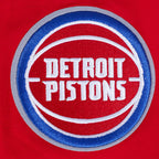 NBA DETROIT PISTONS CLASSIC CHENILLE T-SHIRT POUR HOMME (ROUGE)