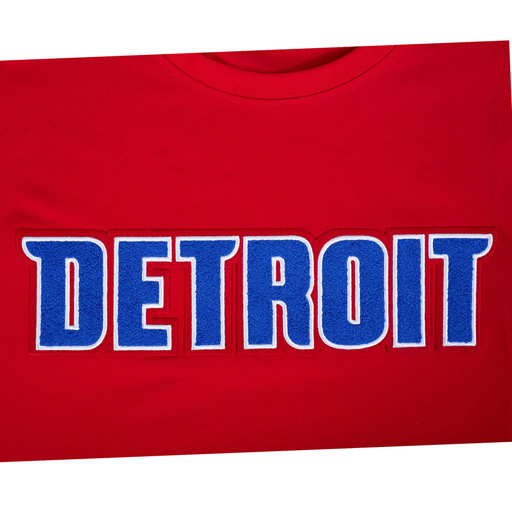 NBA DETROIT PISTONS CLASSIC CHENILLE T-SHIRT POUR HOMME (ROUGE)