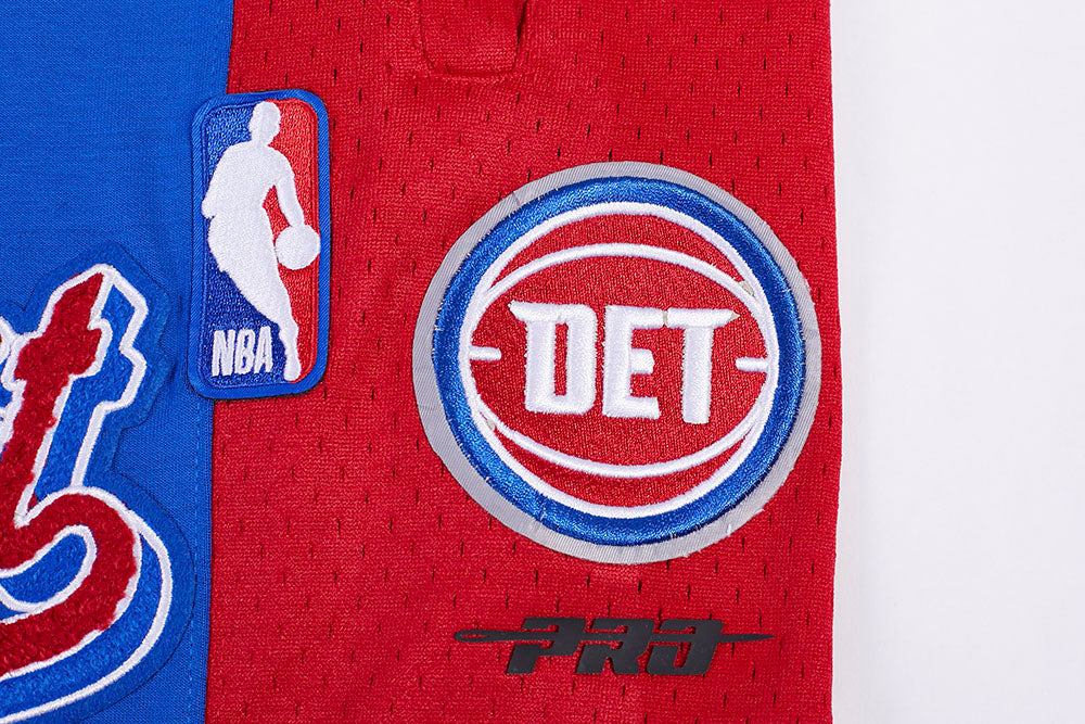 NBA DETROIT PISTONS SCRIPT TAIL SHORT EN MAILLE DOUBLE 2.0 POUR HOMME (BLEU ROYAL/ROUGE)