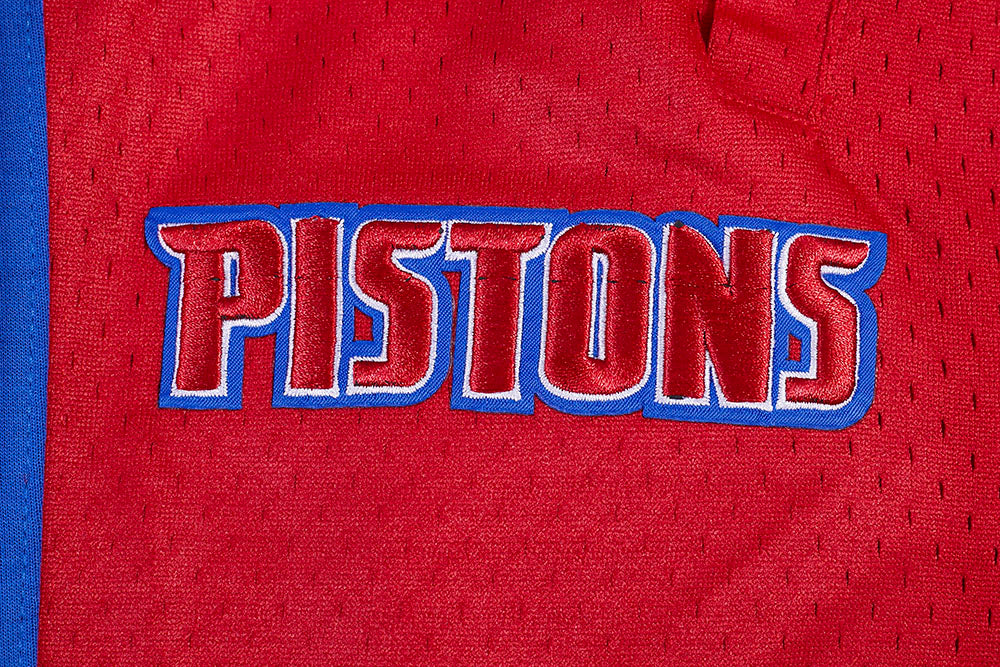 NBA DETROIT PISTONS SCRIPT TAIL SHORT EN MAILLE DOUBLE 2.0 POUR HOMME (BLEU ROYAL/ROUGE)