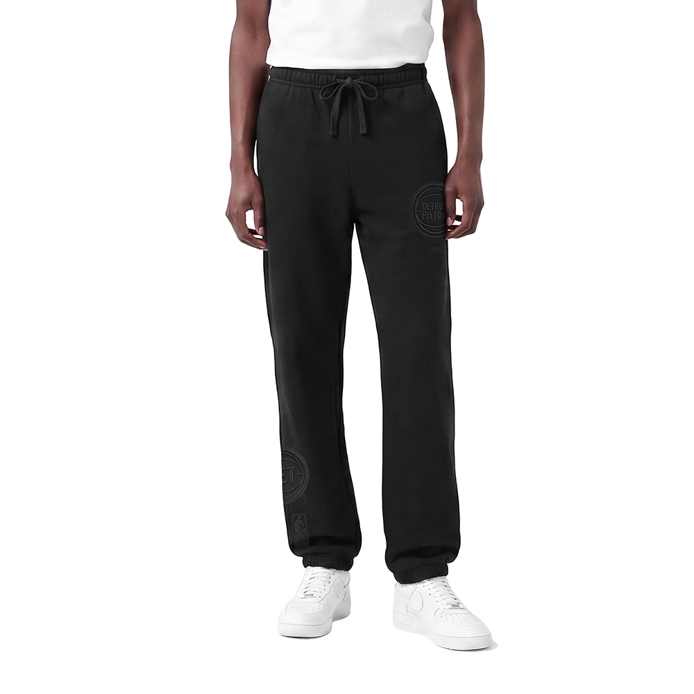 BDP458757-BLK-MODEL-1