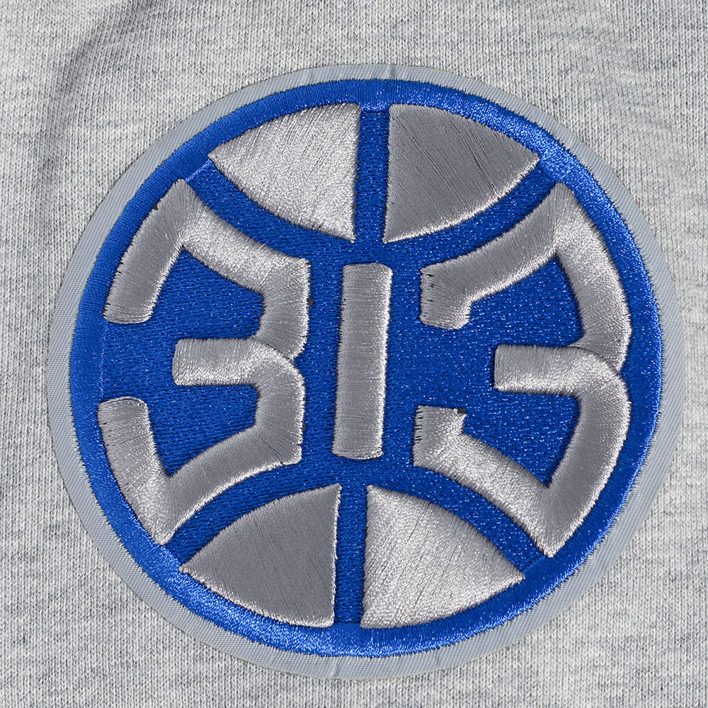 NBA DETROIT PISTONS OLD ENGLISH MEN'S PULLOVER HOODIE (HEATHER GREY)