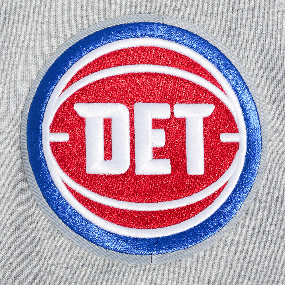 NBA DETROIT PISTONS OLD ENGLISH MEN'S PULLOVER HOODIE (HEATHER GREY)