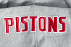 NBA DETROIT PISTONS OLD ENGLISH MEN'S PULLOVER HOODIE (HEATHER GREY)