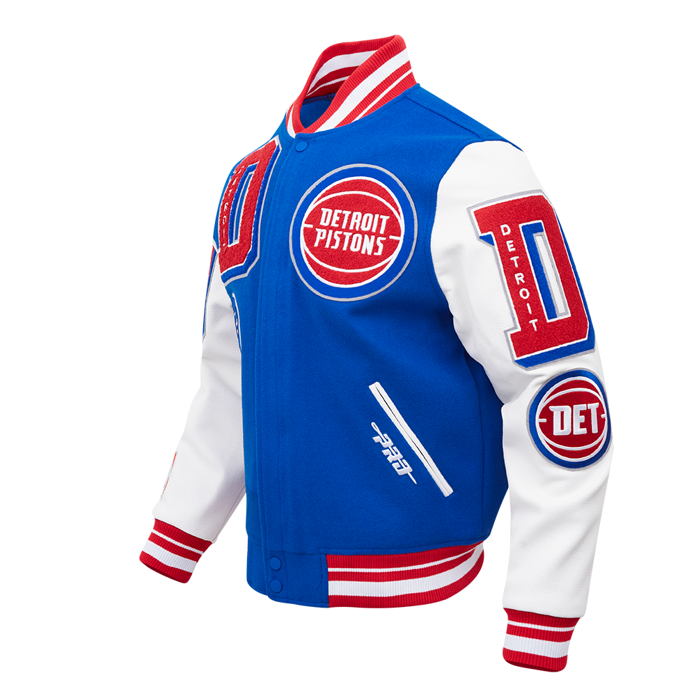 NBA DETROIT PISTONS MASH UP BLOUSON COLLÉGIAL EN LAINE À BORDS CÔTELÉS POUR HOMME (BLEU ROYAL/ROUGE)