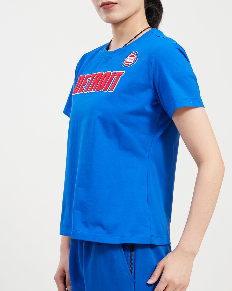 NBA DETROIT PISTONS CLASSIC T-SHIRT AJUSTÉ POUR FEMME (BLEU ROYAL)
